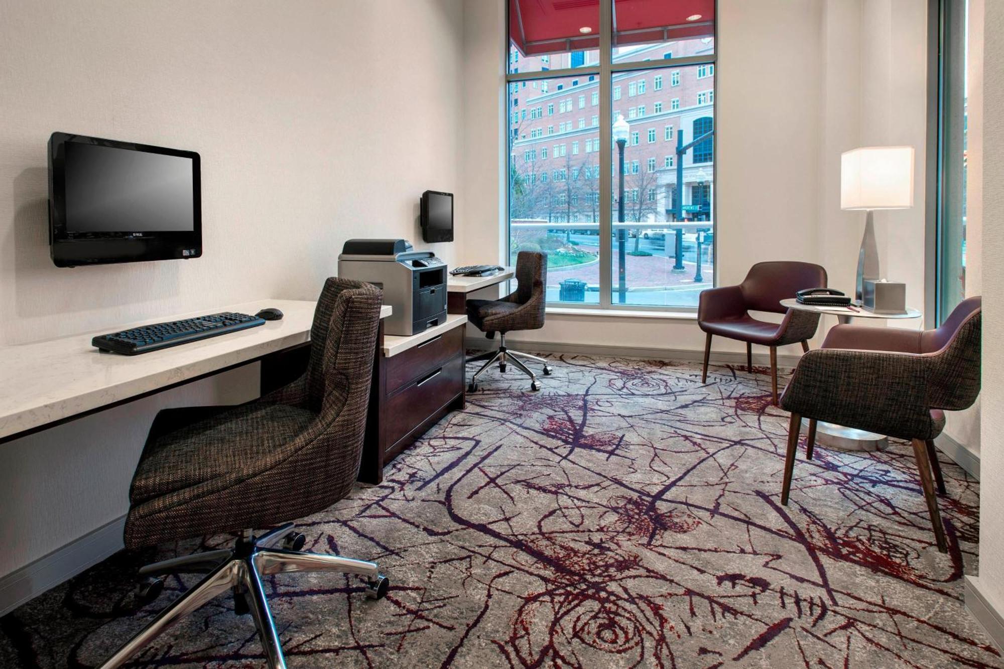 Residence Inn Alexandria Old Town South At Carlyle Exteriör bild