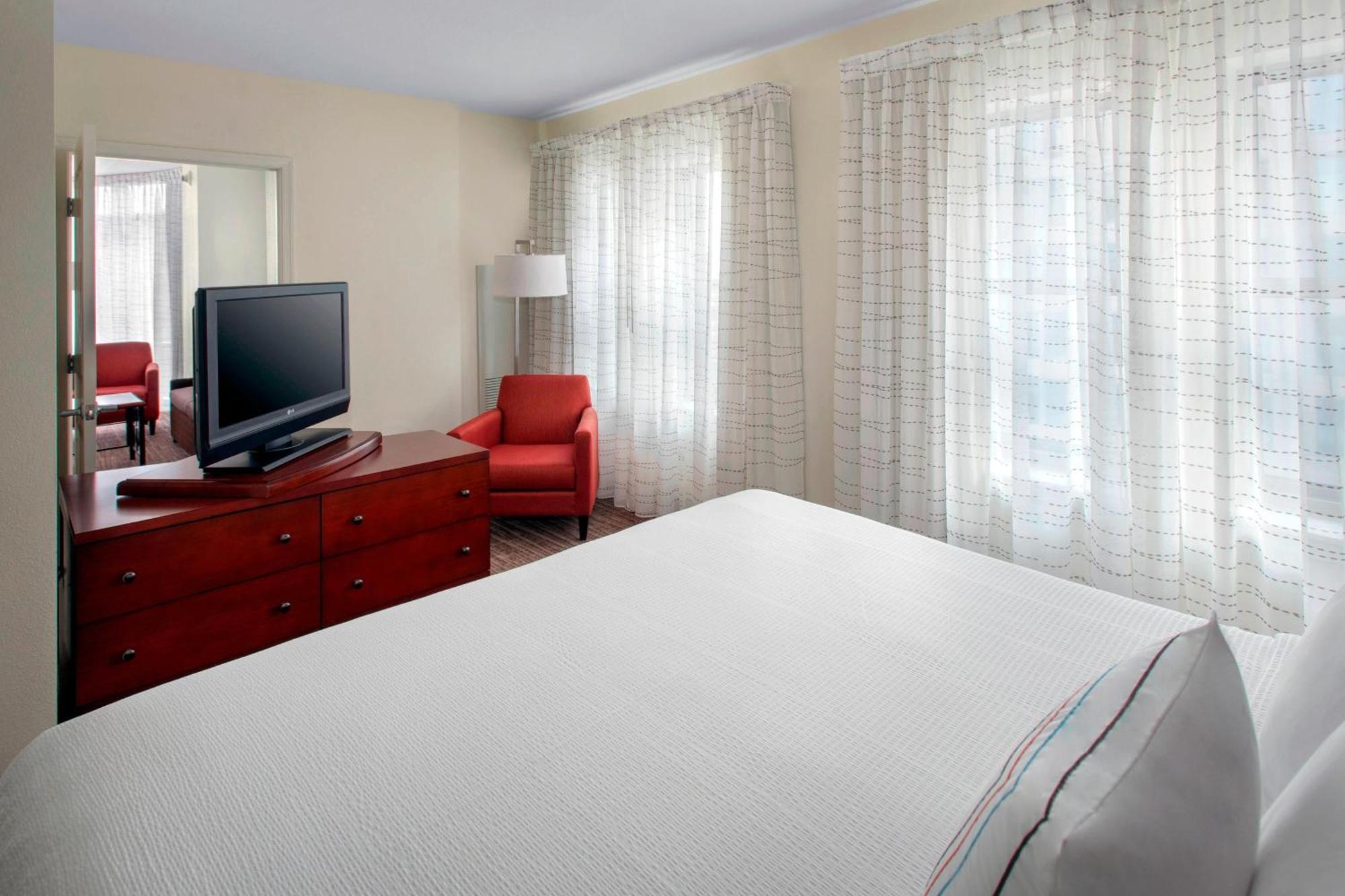Residence Inn Alexandria Old Town South At Carlyle Exteriör bild