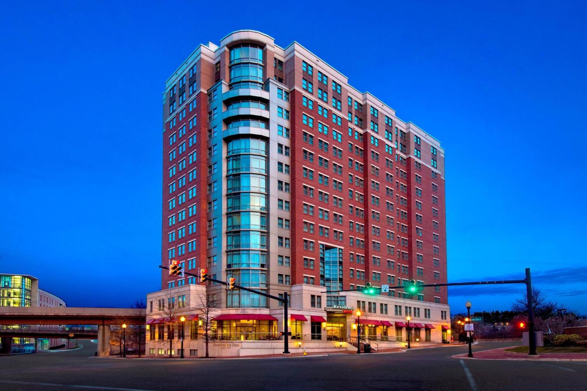 Residence Inn Alexandria Old Town South At Carlyle Exteriör bild
