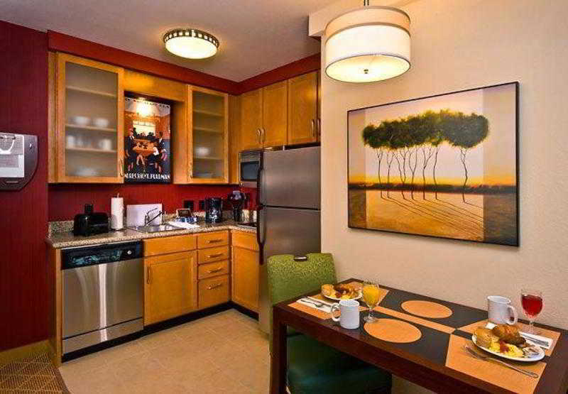 Residence Inn Alexandria Old Town South At Carlyle Exteriör bild